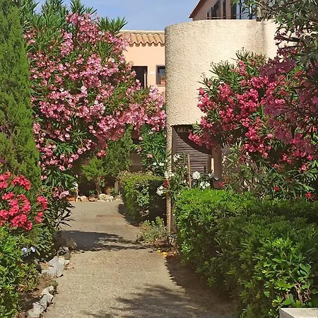 Dans Village Naturiste